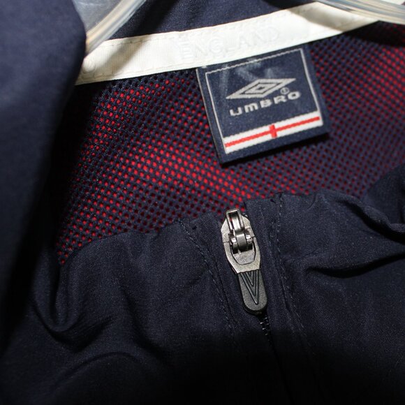 3/$188❤️unworn Umbro ENGLAND 2007-08 Track Top Jacket Windbreaker Embroidered - Picture 7 of 16